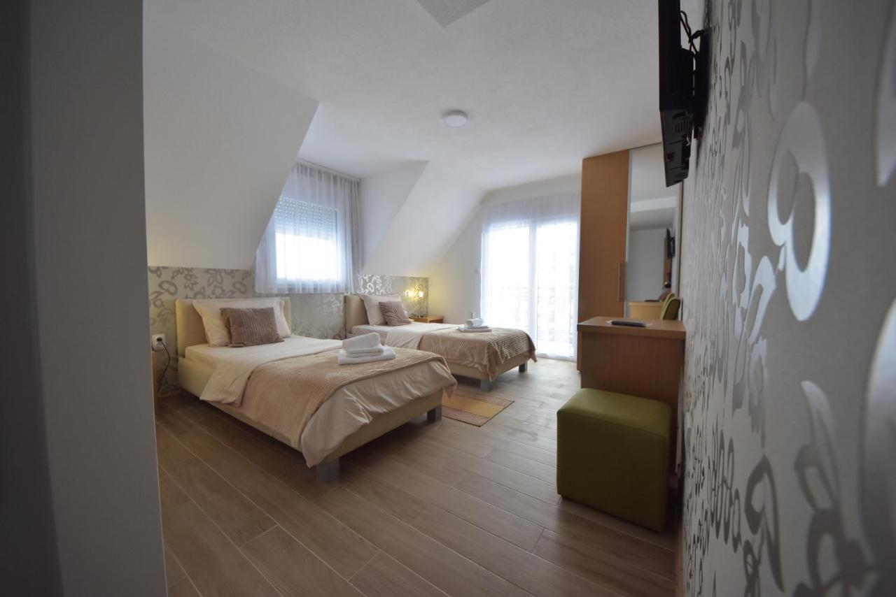 Hotel Luznjanin Restoran I Sobe à Josanicka Banja Extérieur photo
